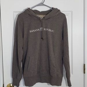 BANANA REPUBLIC: Elephant Logo Hoodie
